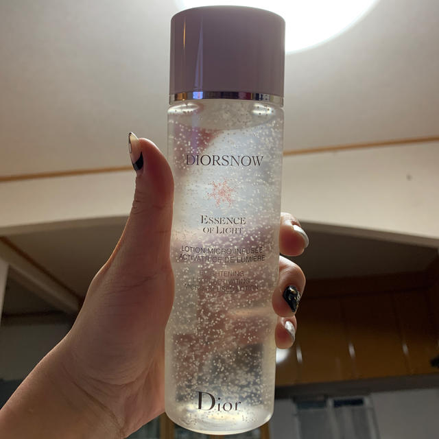 Dior スノーブライトニングエッセンスローション 1