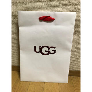 アグ(UGG)の【値下げしました】UGG ショップ袋　紙袋　新品未使用　美品(ショップ袋)