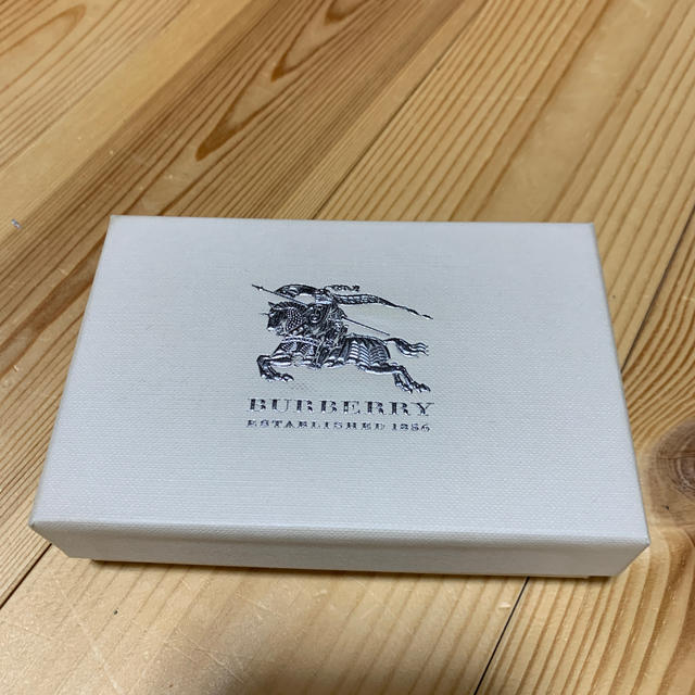 BURBERRY(バーバリー)のバーバリー箱 レディースのバッグ(ショップ袋)の商品写真