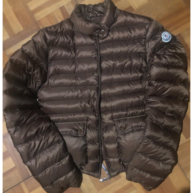 MONCLER(モンクレール)のモンクレール LANS  12/10に削除します レディースのジャケット/アウター(ダウンジャケット)の商品写真