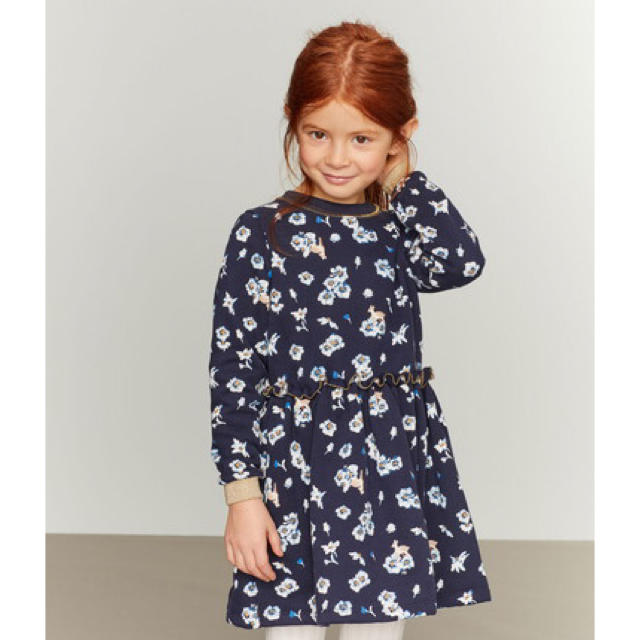 PETIT BATEAU(プチバトー)のmaruri様専用♡6ans プチバトー プリントブルースウェットワンピース キッズ/ベビー/マタニティのキッズ服女の子用(90cm~)(ワンピース)の商品写真