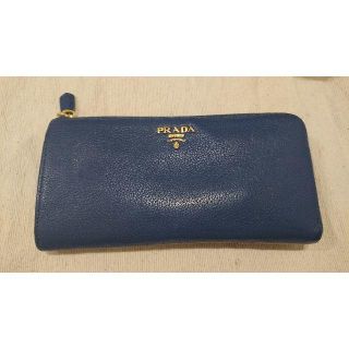 プラダ(PRADA)のPRADA 長財布 ブルー(財布)