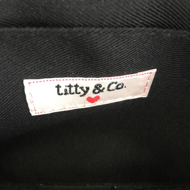 titty&co(ティティアンドコー)のtitty&Co.ノベルティポーチ レディースのファッション小物(ポーチ)の商品写真