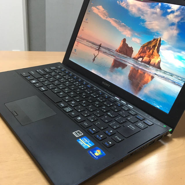 SONY(ソニー)の黒爆速高級品 SONY VAIO Core i7, SSD 232GB ♪ スマホ/家電/カメラのPC/タブレット(ノートPC)の商品写真