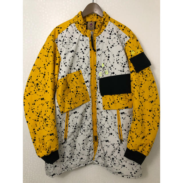 NIKE(ナイキ)の新品 NIKE ACG INSULATED ジャケット XL ポリエステル メンズのジャケット/アウター(その他)の商品写真