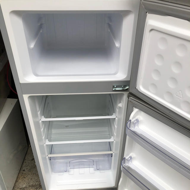 シャープ　ノンフロン冷凍冷蔵庫 　SJ-H12W-S 1