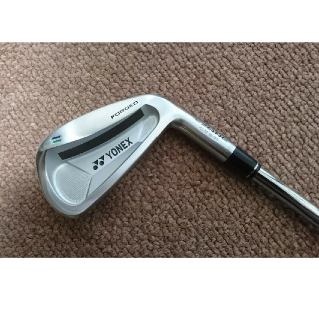 YONEX EZONE CB501 FORGED #4(22°）