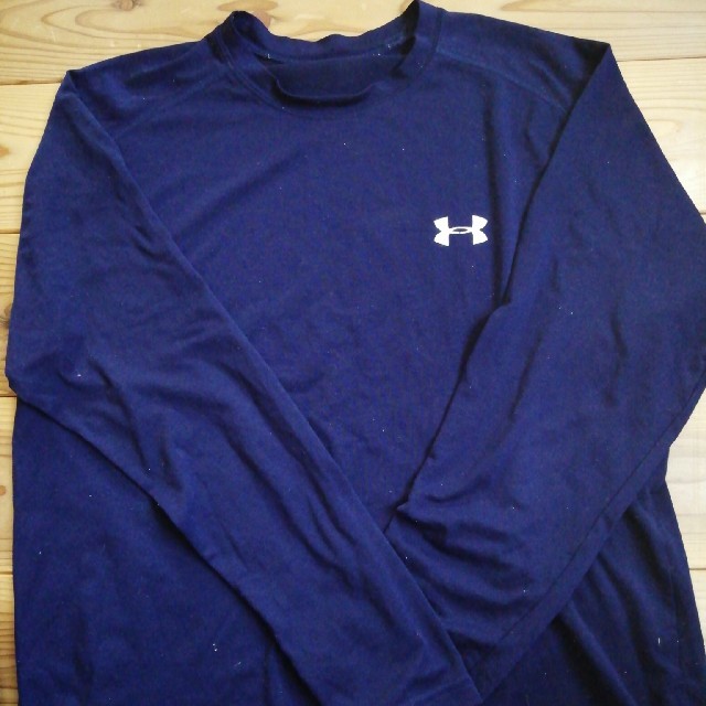 UNDER ARMOUR(アンダーアーマー)のUNDER　ARMOUR ロンティー　メンズ スポーツ/アウトドアのトレーニング/エクササイズ(トレーニング用品)の商品写真