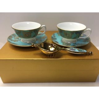 ウェッジウッド(WEDGWOOD)の新品未使用　フォートナムメイソン  ハイティー　カップ　ペア(グラス/カップ)