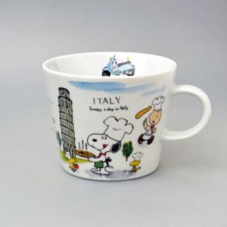 スヌーピー(SNOOPY)の新品未使用✳︎スヌーピーマグ ワールドツアー グッズ マグカップ イタリア (グラス/カップ)