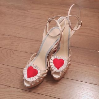 シャルロットオリンピア(Charlotte Olympia)のシャルロットオリンピア　36.5 36 1/2 ハート　ヒール(ハイヒール/パンプス)