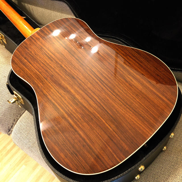 Gibson(ギブソン)の特別価格【限定品】Gibson Advanced Jumbo Special 楽器のギター(アコースティックギター)の商品写真