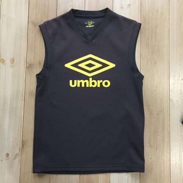 UMBRO(アンブロ)のumbro アンブロ ウェア スポーツ/アウトドアのサッカー/フットサル(ウェア)の商品写真