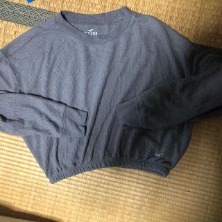 ホリスター(Hollister)のホリスターショート丈トップス(カットソー(長袖/七分))