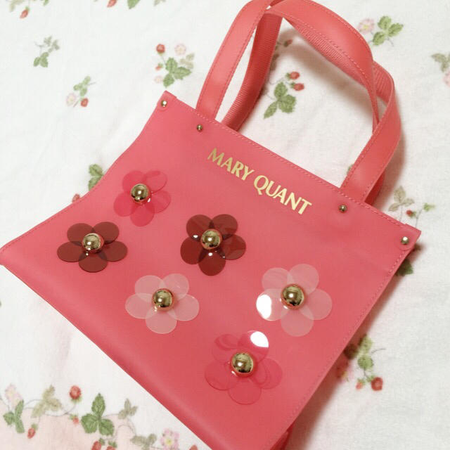 MARY QUANT(マリークワント)の♡マリークワント♥フラワーハンドバッグ♡ レディースのバッグ(ハンドバッグ)の商品写真