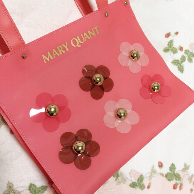 MARY QUANT(マリークワント)の♡マリークワント♥フラワーハンドバッグ♡ レディースのバッグ(ハンドバッグ)の商品写真