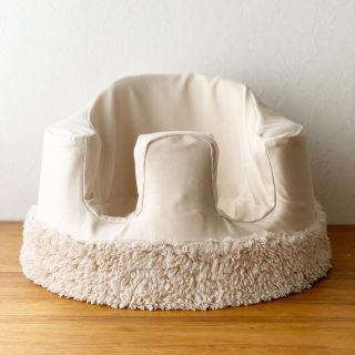 バンボ(Bumbo)のfluffy white バンボカバー ハンドメイド アイボリー ボア(その他)