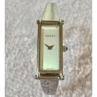 グッチ(Gucci)のGUCCI シルバーアイボリー バングルウォッチ(腕時計)