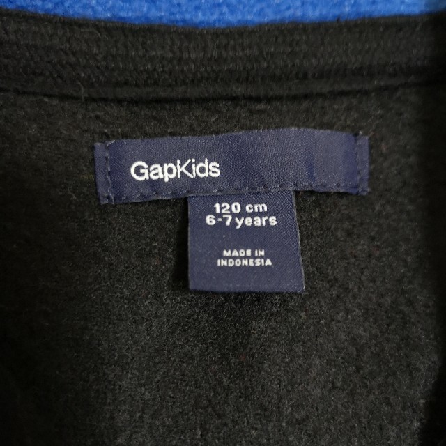 GAP(ギャップ)のGAP ギャップ　フリース　ジャケット　120センチ キッズ/ベビー/マタニティのキッズ服男の子用(90cm~)(ジャケット/上着)の商品写真