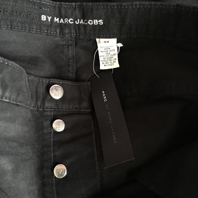 MARC BY MARC JACOBS(マークバイマークジェイコブス)のMARCbyマークジェイコブス海外限定５ポケットネルコットンパンツ34インチ メンズのパンツ(デニム/ジーンズ)の商品写真