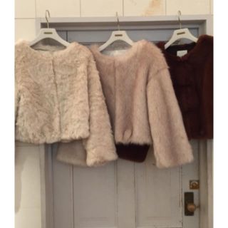 週末sale♡snidelショートエコファーコートショートフェイクファーコート