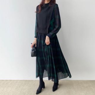 ディーホリック(dholic)のknit vest check dress(ロングワンピース/マキシワンピース)