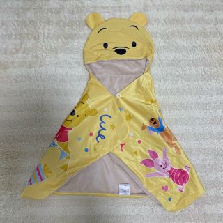 クマノプーサン(くまのプーさん)の［新品未使用］くまのプーさん　フード付きブランケット(おくるみ/ブランケット)