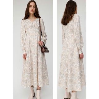 マウジー(moussy)の 最新作MOUSSY  MONOTONE FLOWER ドレス(ロングワンピース/マキシワンピース)