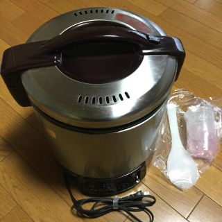 リンナイ(Rinnai)のリンナイ　ガス炊飯器　RR-100VM(DB) 都市ガス用(調理機器)