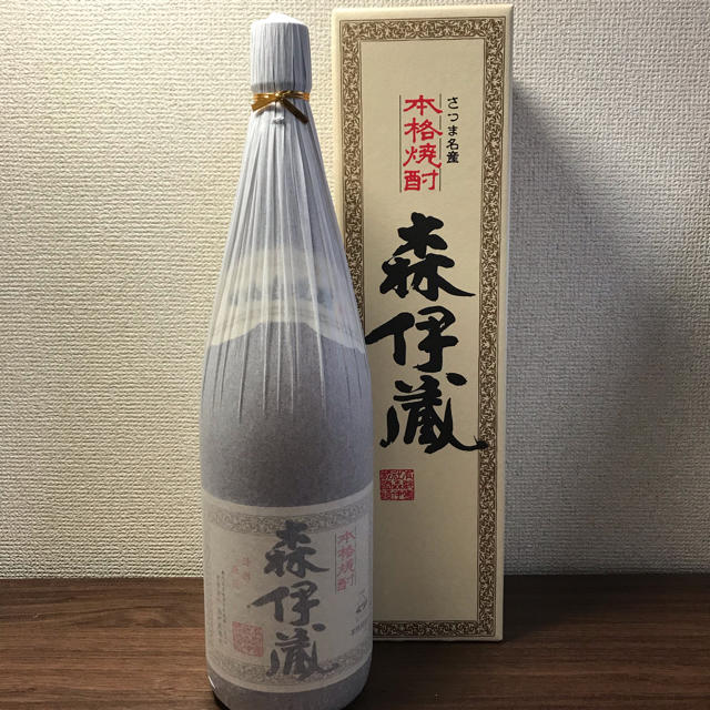 酒森伊蔵（一升瓶、箱付き）