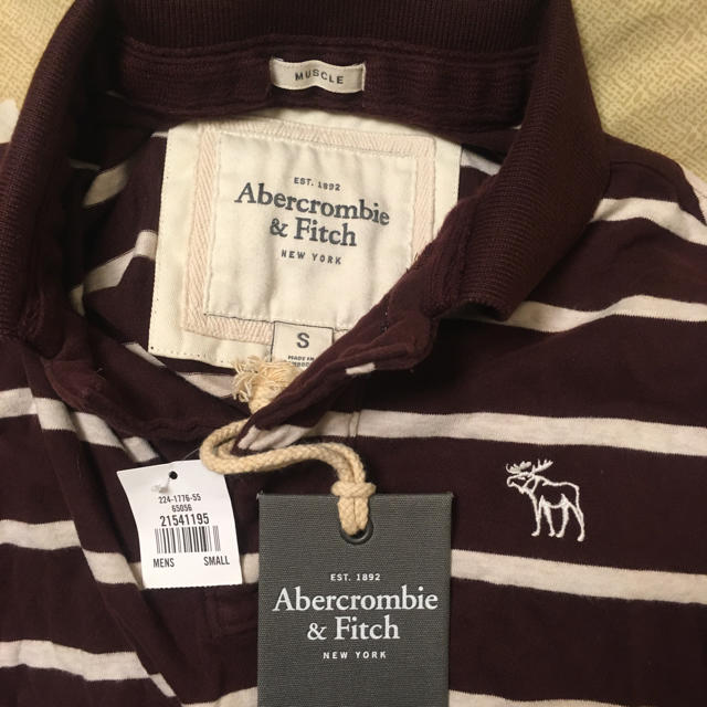 Abercrombie&Fitch(アバクロンビーアンドフィッチ)のアバクロンビー&フィッチ新品ポロシャツAbercrombie&Fitchブラウン メンズのトップス(ポロシャツ)の商品写真