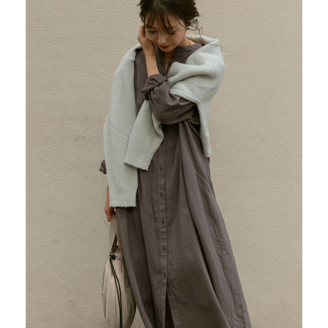 URBAN RESEARCH DOORS(アーバンリサーチドアーズ)のDOORS☆thint ネル起毛マキシシャツワンピース🌸CHARCOAL♪新品 レディースのワンピース(ロングワンピース/マキシワンピース)の商品写真