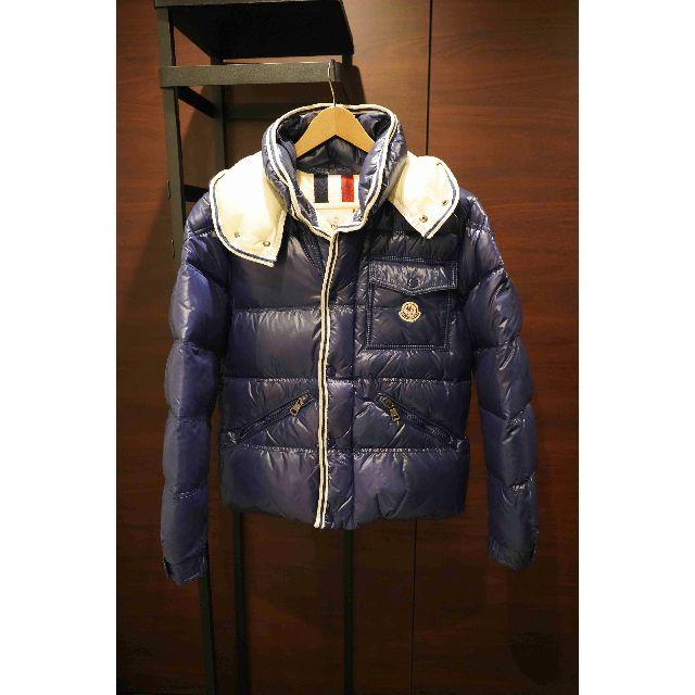 MONCLER(モンクレール)のモンクレール MONCLER メンズダウン Sサイズ 正規品 メンズのジャケット/アウター(ダウンジャケット)の商品写真