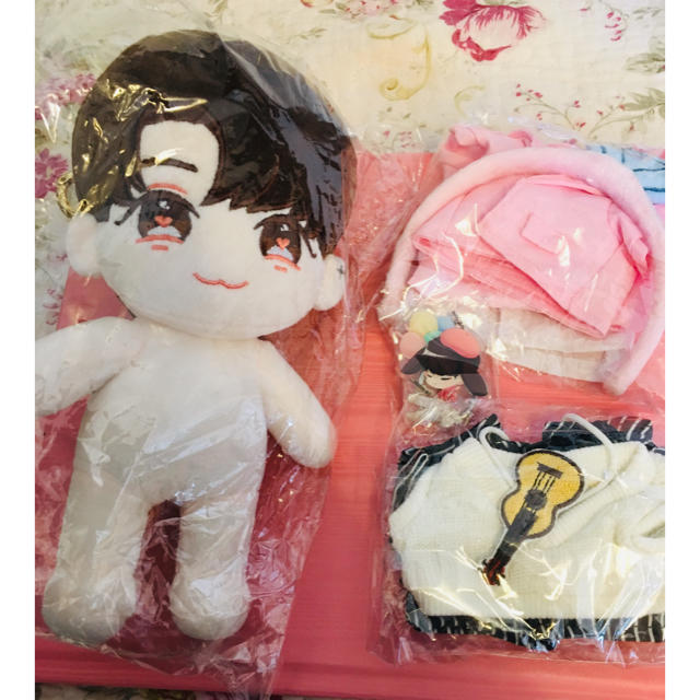 SEVENTEEN - kpop seventeen 20cmぬいぐるみ ジョシュアの通販 by るみちゃん's shop|セブンティーンならラクマ