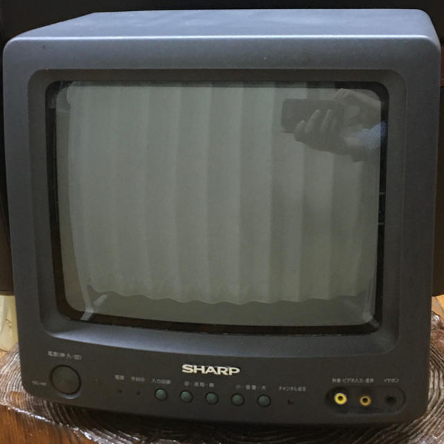 SHARP(シャープ)の SHARP 10インチ ブラウン管カラーテレビ 10C-M6  スマホ/家電/カメラのテレビ/映像機器(テレビ)の商品写真