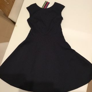 ポールスミス(Paul Smith)のポール　スミス　ワンピース　紺色　美品　スタイル抜群見え　11号(ひざ丈ワンピース)