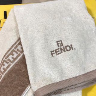 フェンディ(FENDI)のフェンディ    バスタオル(タオル/バス用品)