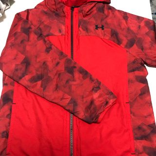 アンダーアーマー(UNDER ARMOUR)のUNDER ARMOUR✳︎はおり✳︎シャカシャカ✳︎スポーツ✳︎赤✳︎150(ジャケット/上着)