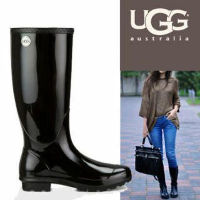 靴/シューズ新品正規品 UGG アグW ShayeレインブーツBlack/W8/25cm黒