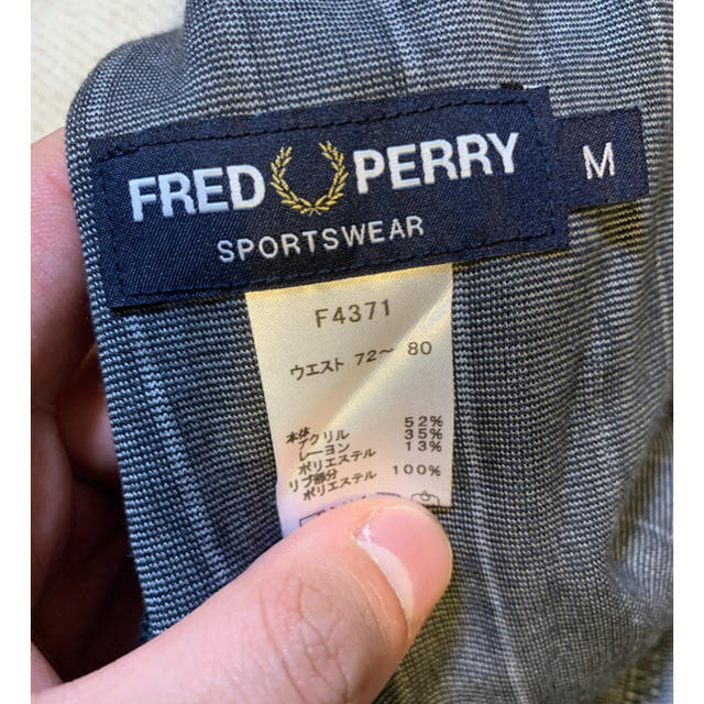 FRED PERRY(フレッドペリー)のFRED PERRY ストライプ ズボン Mサイズ メンズのパンツ(その他)の商品写真