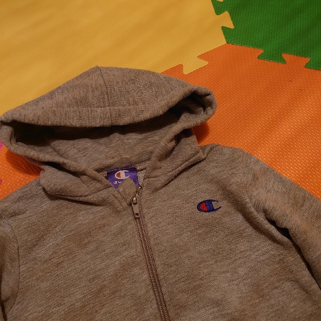 Champion(チャンピオン)の*。Championパーカー。* キッズ/ベビー/マタニティのベビー服(~85cm)(その他)の商品写真