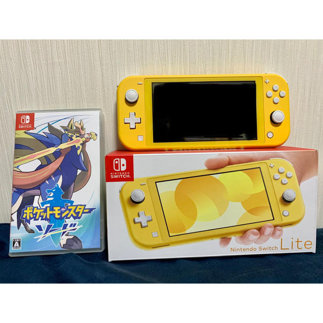 中古。 NINTENDO SWITCH LITE イエロー ニンテンドースイッチ テレビゲーム 家庭用ゲーム本体 女の子向けプレゼント集結