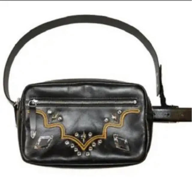 toga pulla metal stitch belt bag