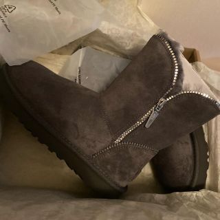 アグ(UGG)の黄色い鳥さま専用♡(ブーツ)