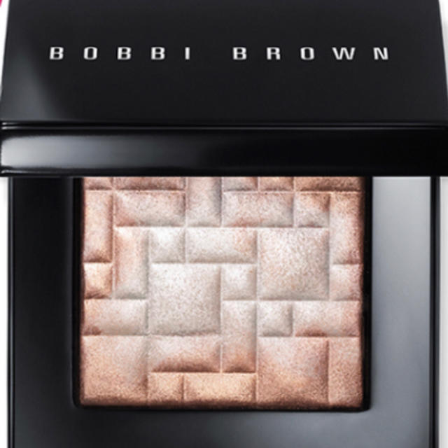 BOBBI BROWN(ボビイブラウン)のボビーブラウン  最強のツヤ ハイライト 9割以上残 コスメ/美容のベースメイク/化粧品(フェイスカラー)の商品写真