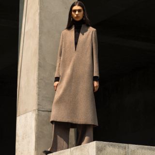 アドーア(ADORE)の68200円 19aw 完売 タグ付 ADORE ピュアウール ワンピース (ロングワンピース/マキシワンピース)