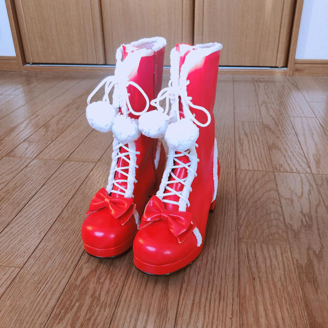 BODYLINE(ボディライン)のBODY LINE♡サンタ ブーツ レディースの靴/シューズ(ブーツ)の商品写真
