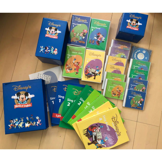 Disney - DWE ディズニー 英語 シングアロング 絵本 リリックス VHS CD セットの通販 by ウルトラマンマーメ's