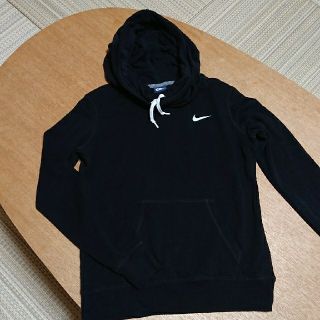 ナイキ(NIKE)の美品 ナイキ スウェットパーカー M(パーカー)