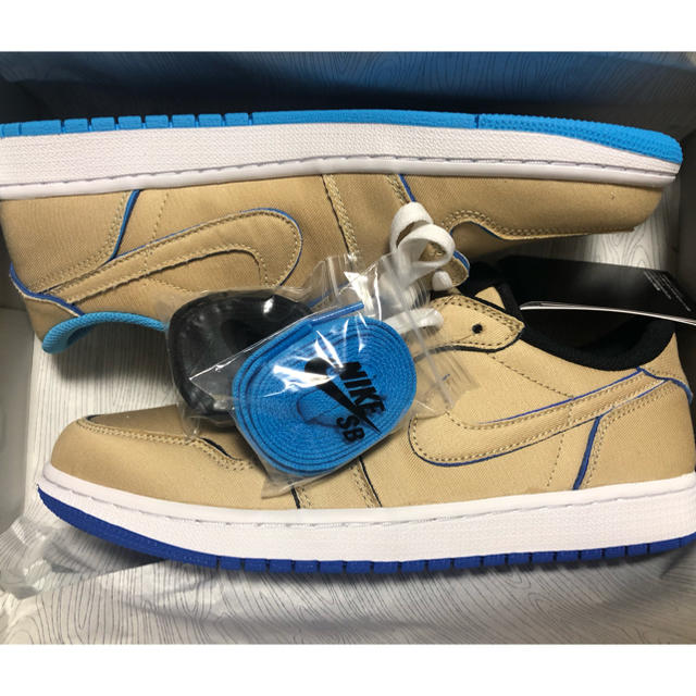 NIKE(ナイキ)のNike Air Jordan 1 Low SB Desert Ore メンズの靴/シューズ(スニーカー)の商品写真